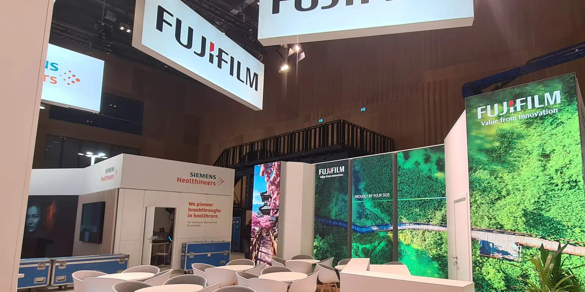 Messestand Fujifilm